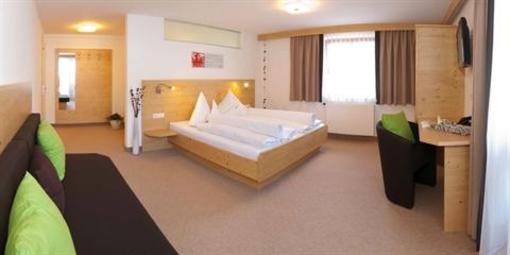 фото отеля Hotel Garni Montana