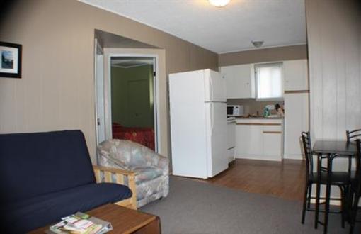 фото отеля Rossland Motel