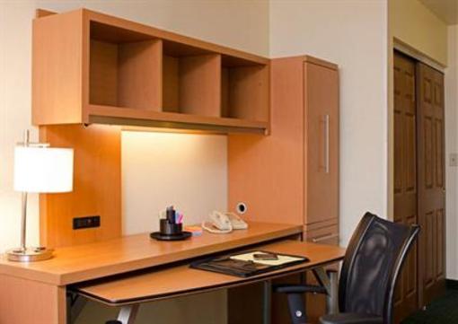 фото отеля TownePlace Suites Bloomington