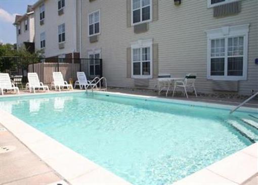 фото отеля TownePlace Suites Bloomington