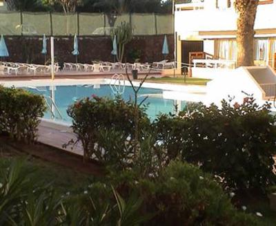 фото отеля Apartamentos Las Camelias