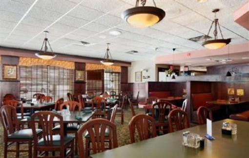 фото отеля The Brainerd Hotel
