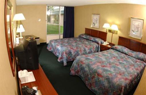 фото отеля The Brainerd Hotel