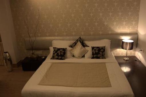 фото отеля The White Klove Hotel