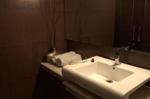 фото отеля The White Klove Hotel