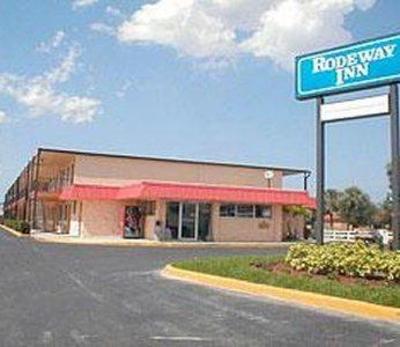 фото отеля Rodeway Inn Okeechobee
