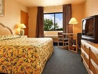 Relax Inn Lake of the Ozarks
