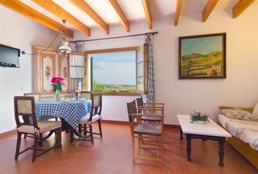 фото отеля Agroturismo Biniatram Menorca