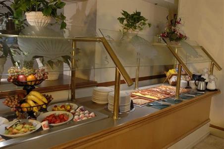 фото отеля Doubletree Guest Suites Tampa