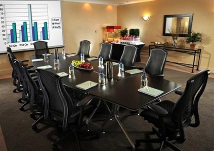 фото отеля Doubletree Guest Suites Tampa
