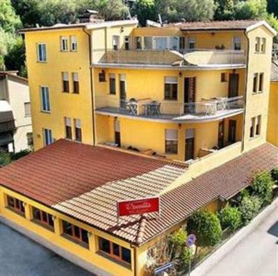 фото отеля Albergo Rossella