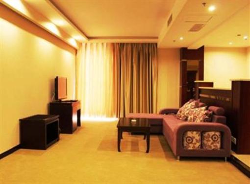 фото отеля Ruiqi International Hotel