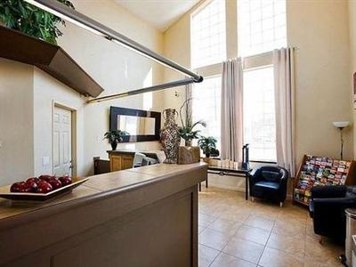 фото отеля BridgePoint Inn