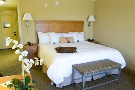 фото отеля Hampton Inn & Suites Murfreesboro