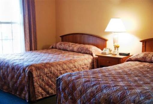 фото отеля Sunday House Inn Fredericksburg