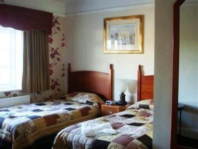 фото отеля The Royal Standard Guest House Virginia Water
