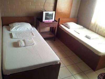 фото отеля La Maria Pension & Tourist Inn Hotel