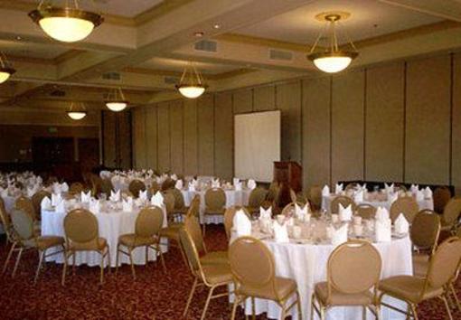 фото отеля TownePlace Suites San Jose Campbell