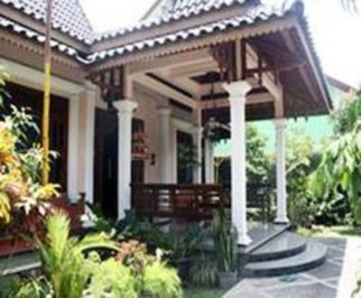 фото отеля Griya Joglo Homestay