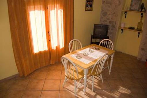фото отеля Casa Rural Ildum Plaza Guest House Cabanes