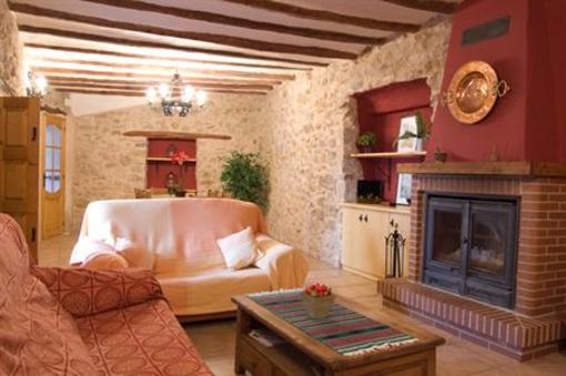 фото отеля Casa Rural Ildum Plaza Guest House Cabanes