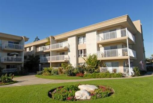 фото отеля Oakwood Apartments 1515 2nd Street Coronado