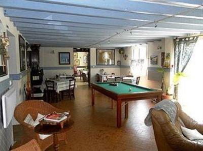 фото отеля Logis Hostellerie du Clos Pite