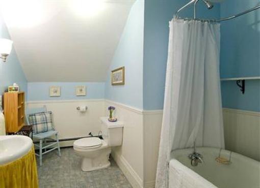 фото отеля Harbour's Edge Bed & Breakfast