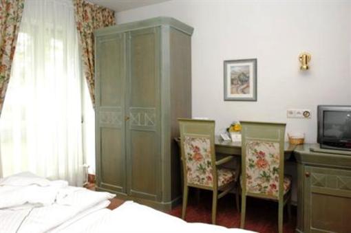 фото отеля Hotel - Gasthof Der Krug