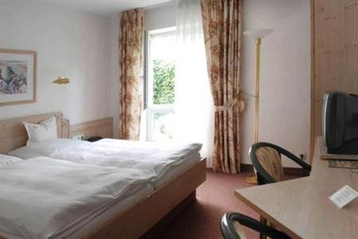 фото отеля Hotel - Gasthof Der Krug