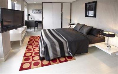 фото отеля Q-City Hotel