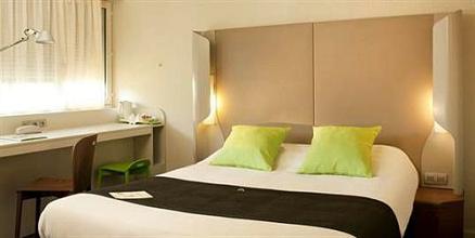 фото отеля Campanile Villennes-sur-Seine Orgeval Hotel