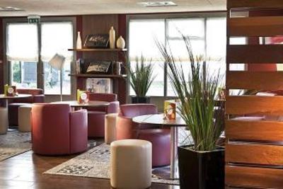 фото отеля Campanile Villennes-sur-Seine Orgeval Hotel