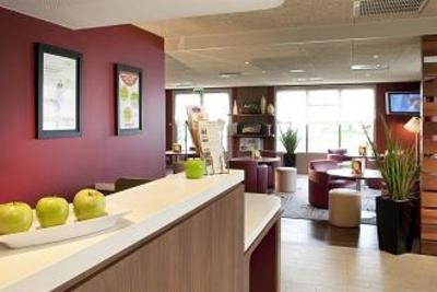 фото отеля Campanile Villennes-sur-Seine Orgeval Hotel