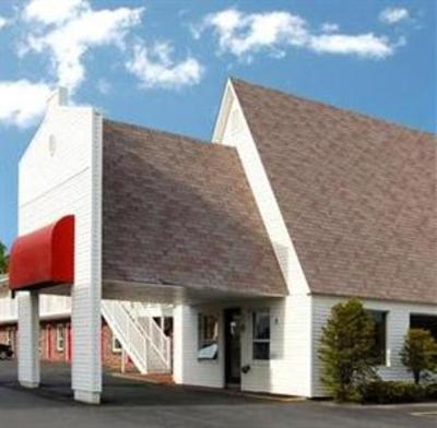 фото отеля Econo Lodge Waterville