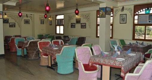 фото отеля Hotel Gulab Garh