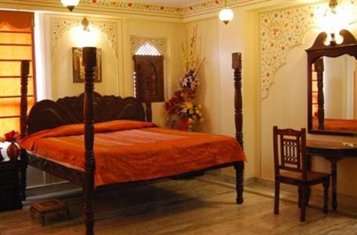 фото отеля Hotel Gulab Garh