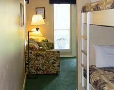 фото отеля ResortQuest Vacation Rentals Grand Caribbean Destin