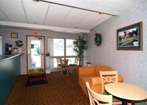 фото отеля Econo Lodge Mechanicsburg