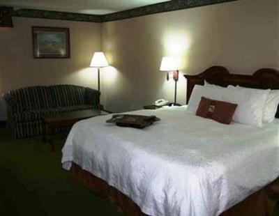 фото отеля Hampton Inn Tullahoma