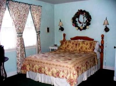 фото отеля Piety Hill Inn