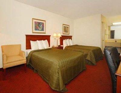 фото отеля Quality Inn South Duncan