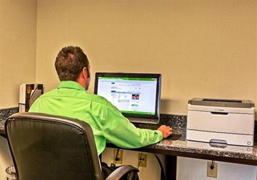 фото отеля Holiday Inn Express Chillicothe East