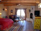 фото отеля Wild Coyote Winery - Bed & Breakfast