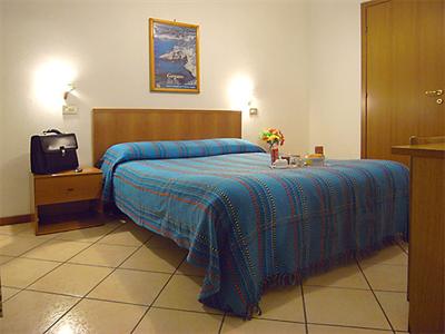 фото отеля Hotel Adelchi
