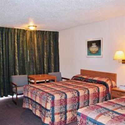фото отеля Thunderbird Motel Hillsboro