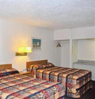 фото отеля Thunderbird Motel Hillsboro
