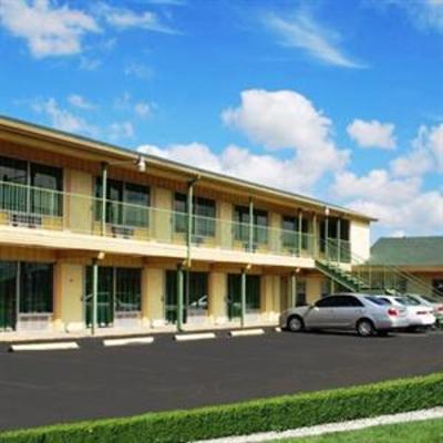 фото отеля Thunderbird Motel Hillsboro