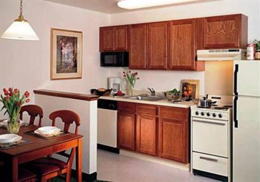 фото отеля TownePlace Suites Brookfield