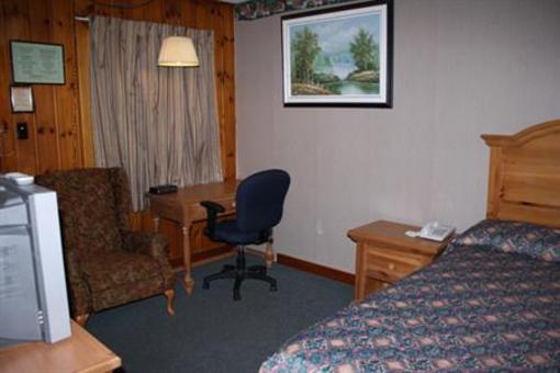 фото отеля Colonial Fireside Inn